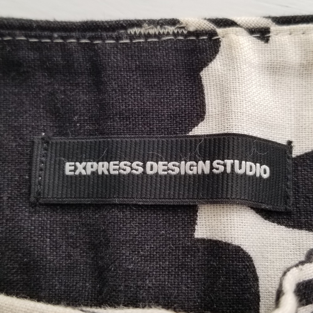 EXPRESS SHORT BUNDLE - Picture 5 of 5